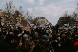 Retraites 2026 : la gauche gagne une bataille mais perd la guerre du financement social